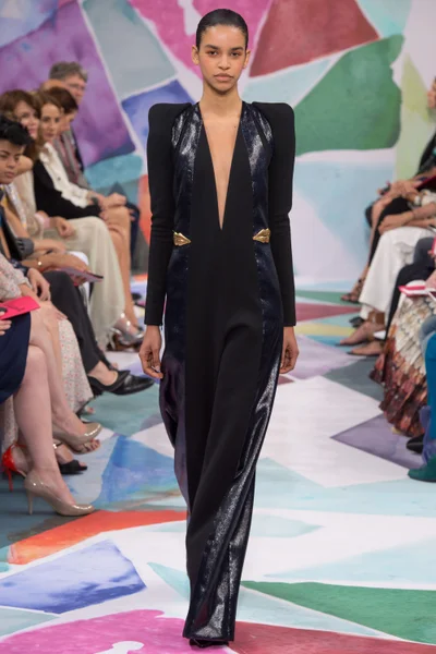 Look 8